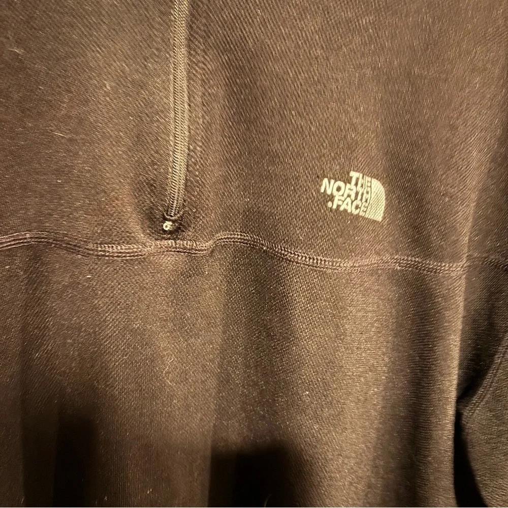 The North Face Black Quarter-Zip Pullover
